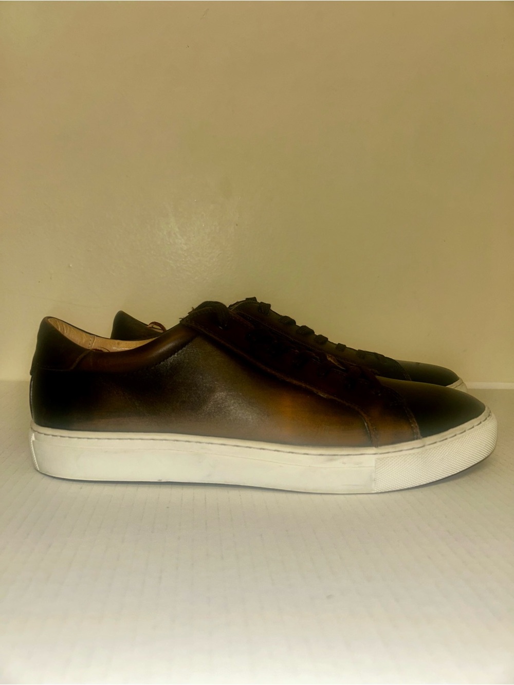 Suitsupply Brown Leather Low-Top Sneakers with White Soles - Picture 9 of 10